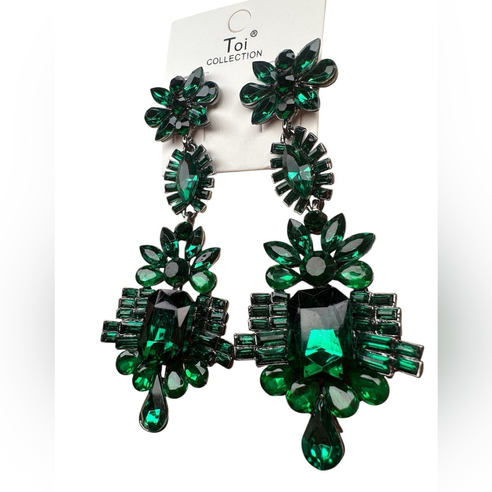 Emerald Rhinestone Crystal Wedding Floral Vintage Style Chandelier Earrings